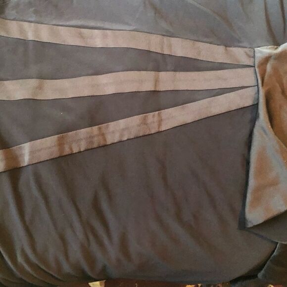 Navy blue dress with 3/4 sleeves and side ruffle - very flattering -size 14 - Picture 6 of 7